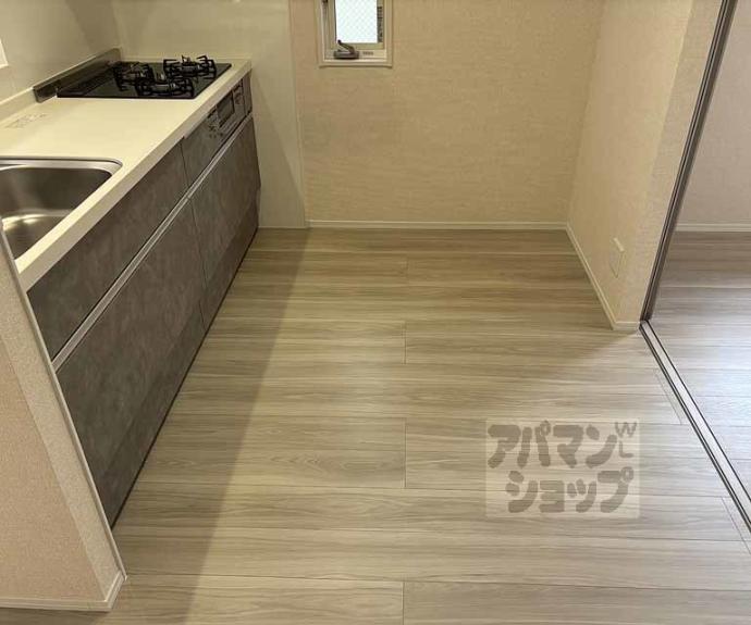 【GRAMM桂北滝川 B棟】間取