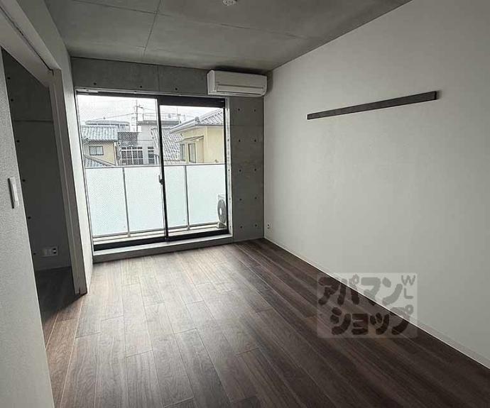 【SILK HOUSEとなみ 3号館】間取