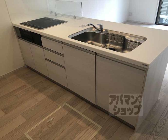 【ＭＡＫＡＮＩ長岡京】間取