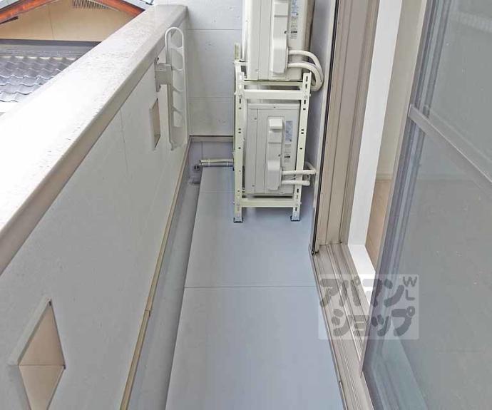 【ＭＡＫＡＮＩ長岡京】間取