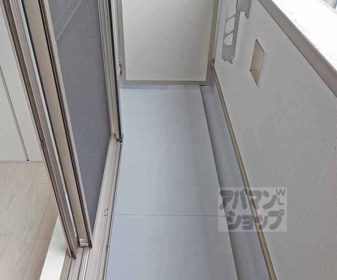 【ＭＡＫＡＮＩ長岡京】間取