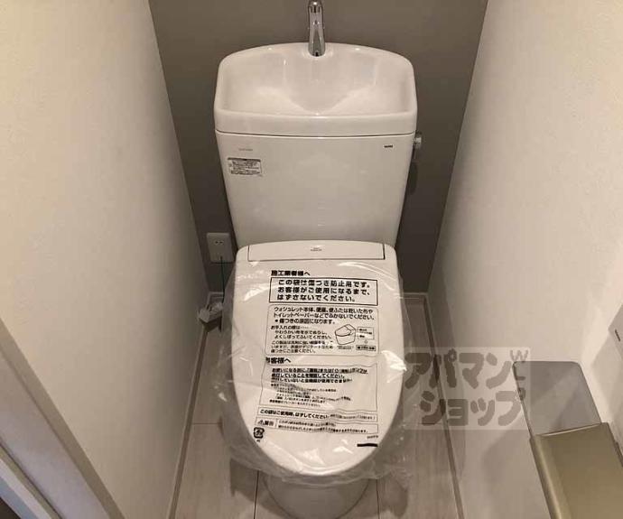 【ＭＡＫＡＮＩ長岡京】間取