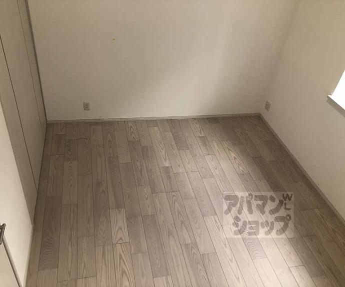 【ＭＡＫＡＮＩ長岡京】間取