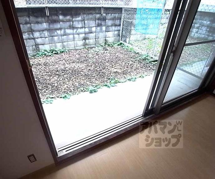 【シャンドール太秦】間取