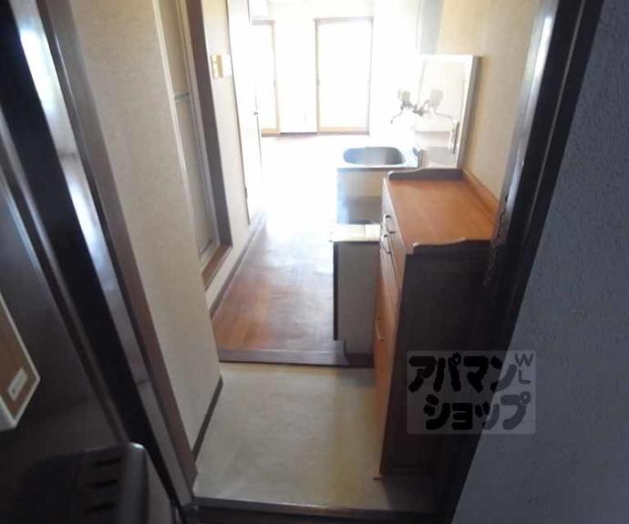 【パビヨン宇多野】間取