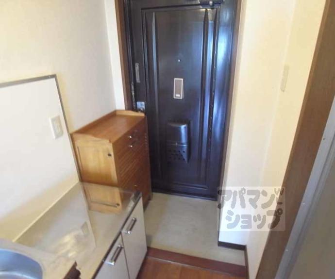 【パビヨン宇多野】間取