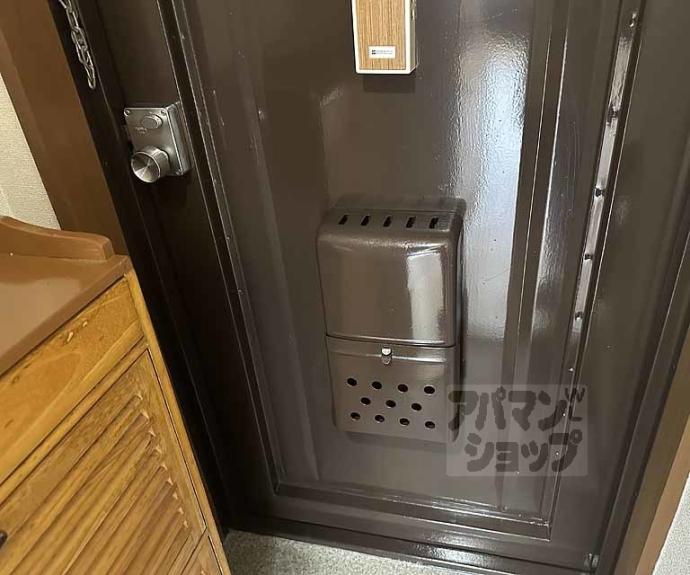 【パビヨン宇多野】間取