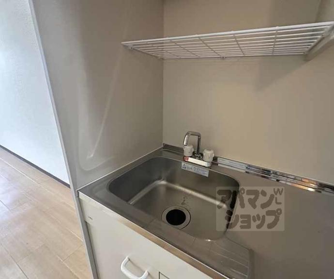 【パビヨン宇多野】間取