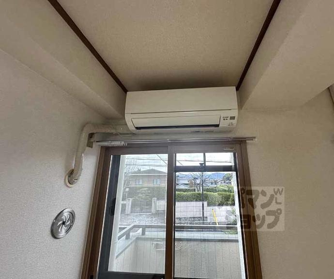 【パビヨン宇多野】間取