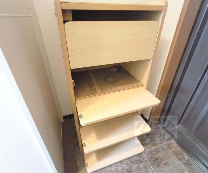 【パビヨン宇多野】間取