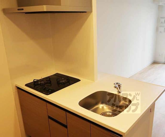 【ゼフィランサス西大路】間取