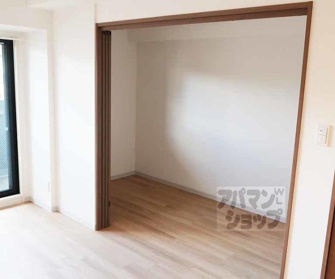 【ゼフィランサス西大路】間取