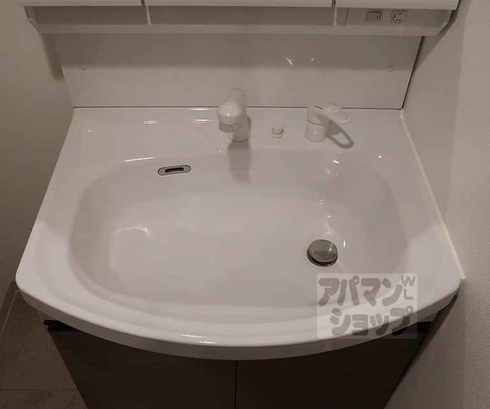 【ゼフィランサス西大路】間取