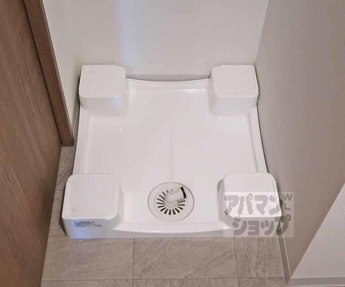 【ゼフィランサス西大路】間取