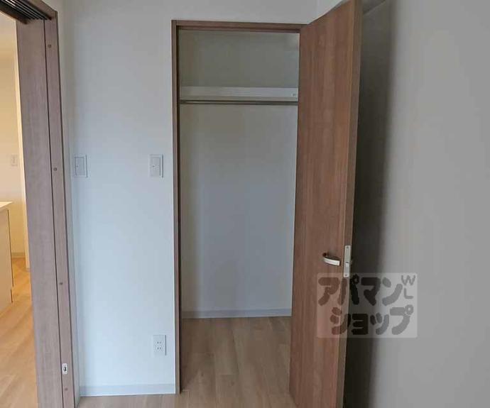 【ゼフィランサス西大路】間取