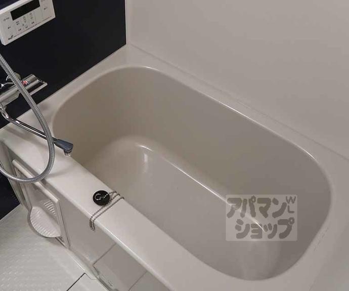 【ゼフィランサス西大路】間取