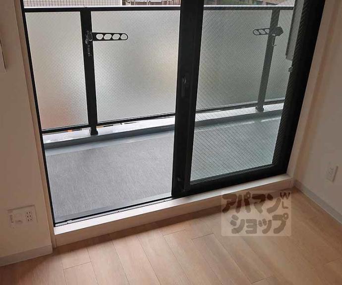 【ゼフィランサス西大路】間取