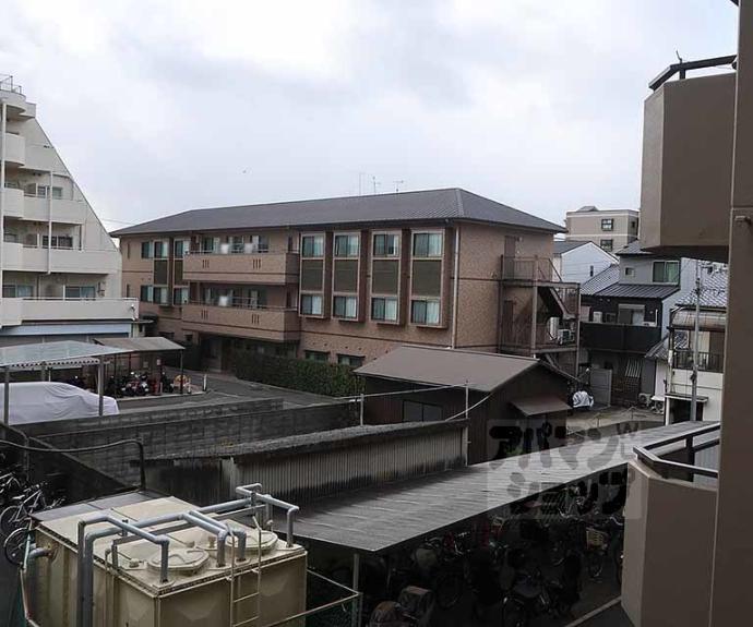 【ゼフィランサス西大路】間取