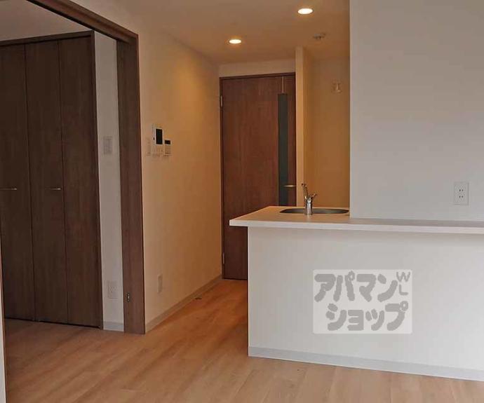 【ゼフィランサス西大路】間取