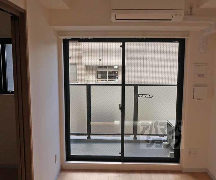 【ゼフィランサス西大路】間取