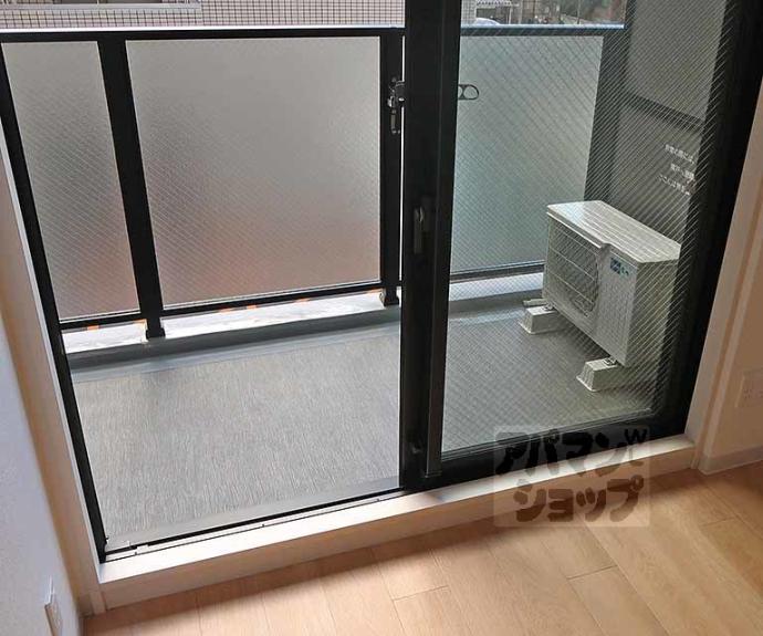 【ゼフィランサス西大路】間取