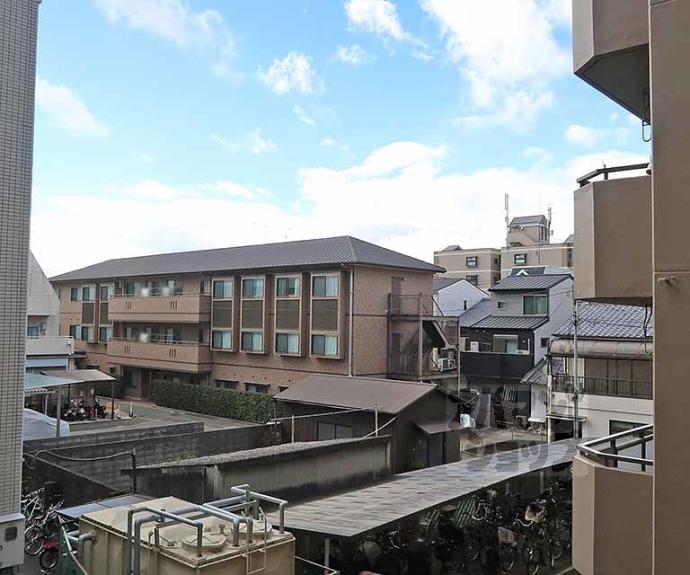 【ゼフィランサス西大路】間取