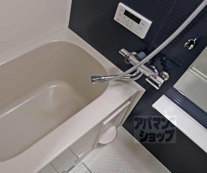 【ゼフィランサス西大路】間取