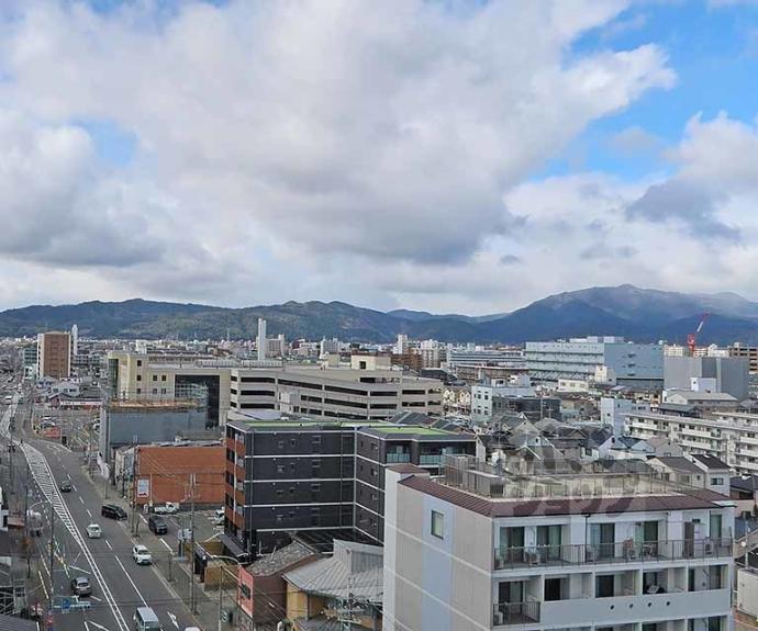 【ゼフィランサス西大路】間取