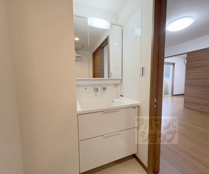 【アムール京都梅小路】間取