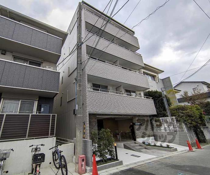 【ＧＲＯＯＶＥ西院清水町】間取