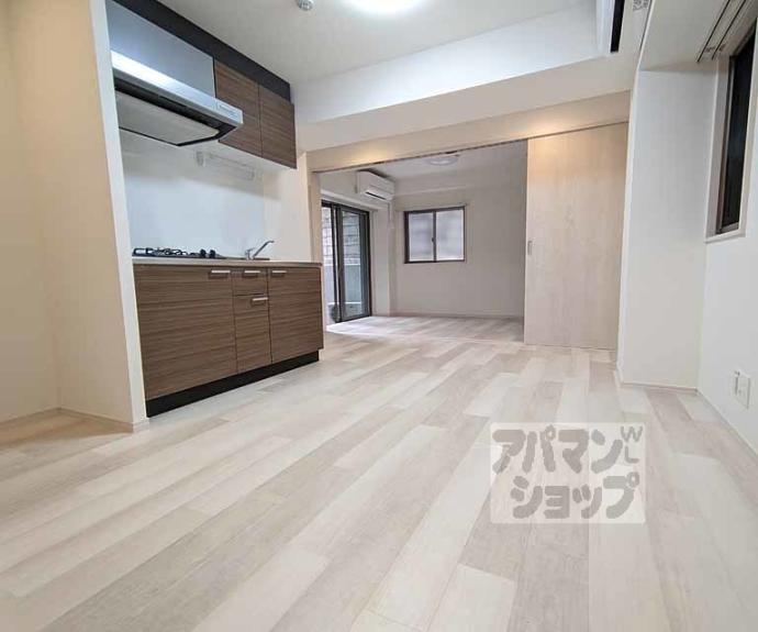 【ＧＲＯＯＶＥ西院清水町】間取