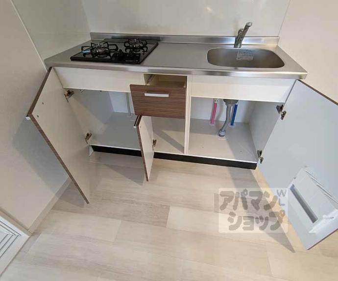 【ＧＲＯＯＶＥ西院清水町】間取