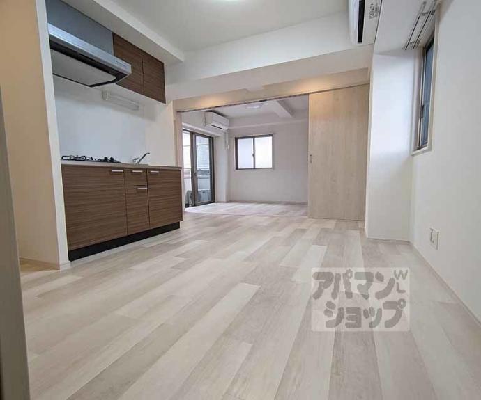 【ＧＲＯＯＶＥ西院清水町】間取