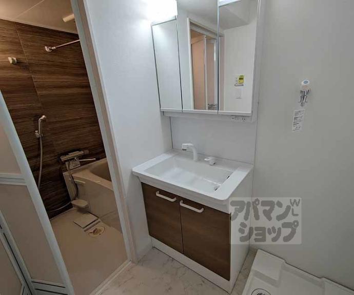 【ＧＲＯＯＶＥ西院清水町】間取