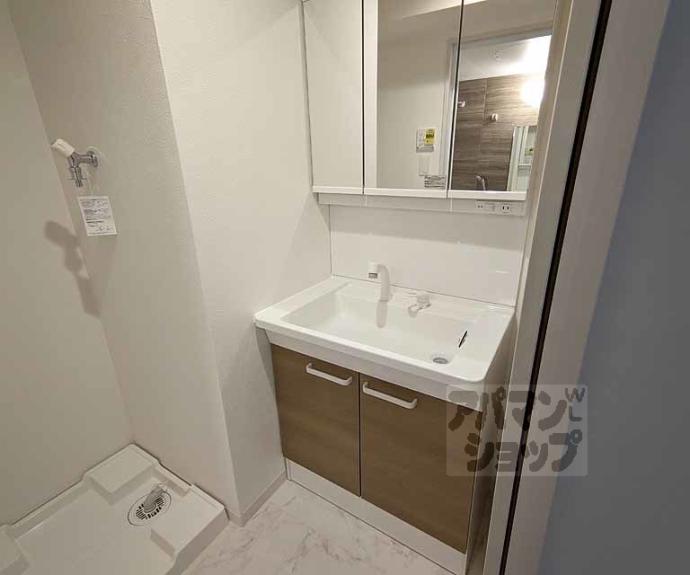 【ＧＲＯＯＶＥ西院清水町】間取