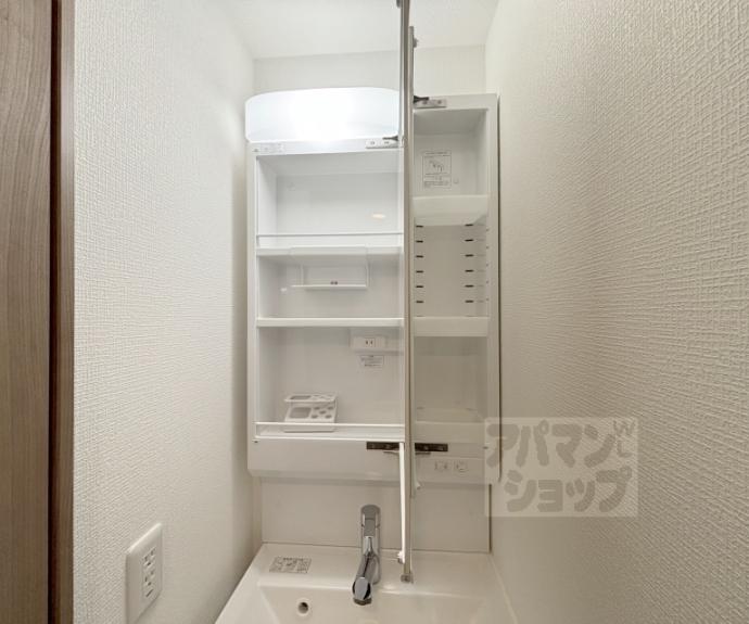 【ＬＷ京都桜邸】間取