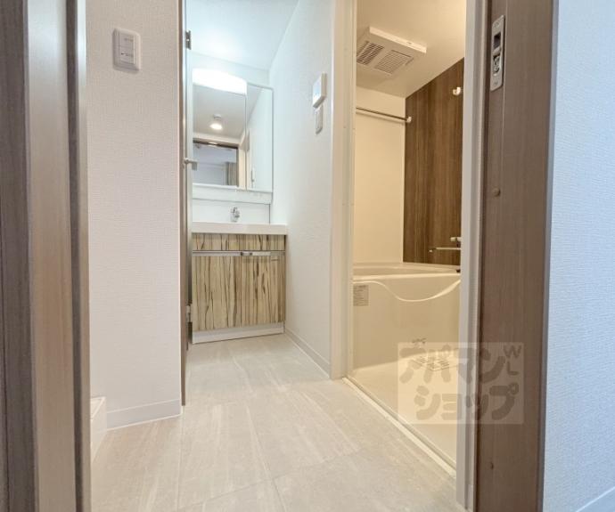 【ＬＷ京都桜邸】間取