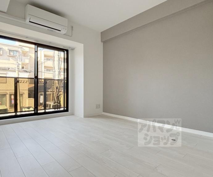 【ＬＷ京都桜邸】間取