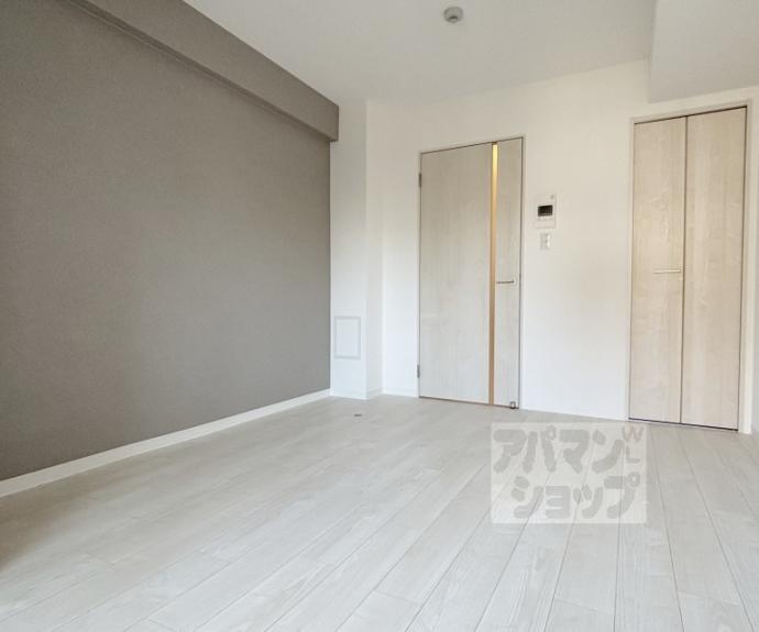 【ＬＷ京都桜邸】間取