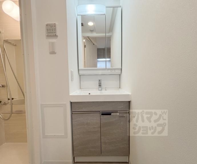 【ＬＷ京都桜邸】間取