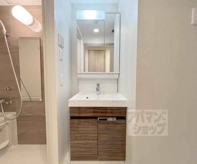 【ＬＷ京都桜邸】間取