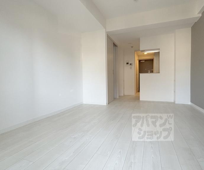 【ＬＷ京都桜邸】間取