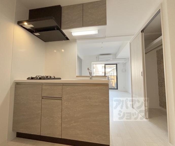 【ＬＷ京都桜邸】間取