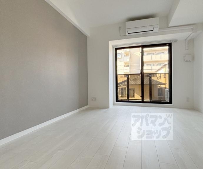 【ＬＷ京都桜邸】間取