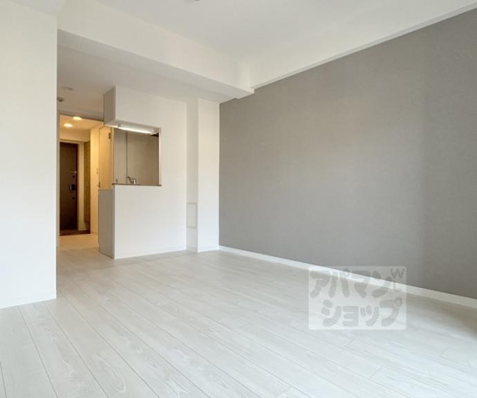 【ＬＷ京都桜邸】間取