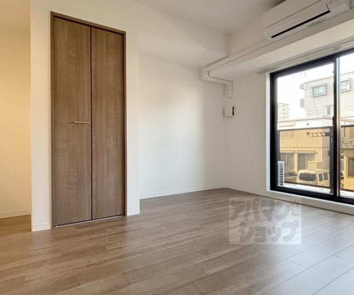 【ＬＷ京都桜邸】間取