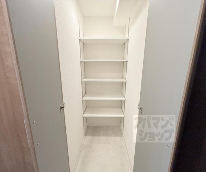 【ＬＷ京都桜邸】間取