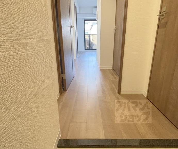 【ＬＷ京都桜邸】間取