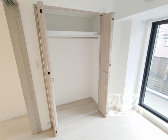 【ＬＷ京都桜邸】間取