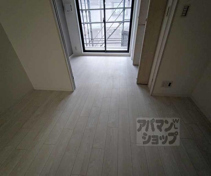 【ＬＷ京都桜邸】間取